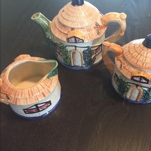 Vintage Cottage Teapot, Jug, Bowl-Occupied Japan